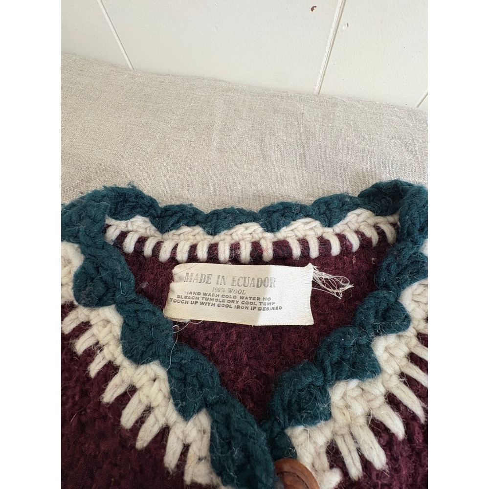 Vintage Burgundy Chunky Knit Cardigan Crochet Trim Wood Button Sweater XL - Picture 9 of 11